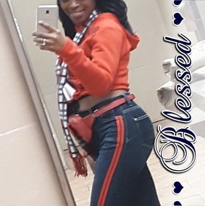 Meet your Posher, Honey